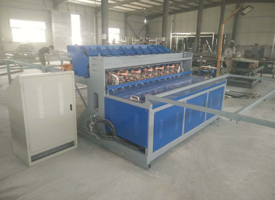 支護(hù)網(wǎng)排焊機(jī) 支護(hù)網(wǎng)排焊機(jī)